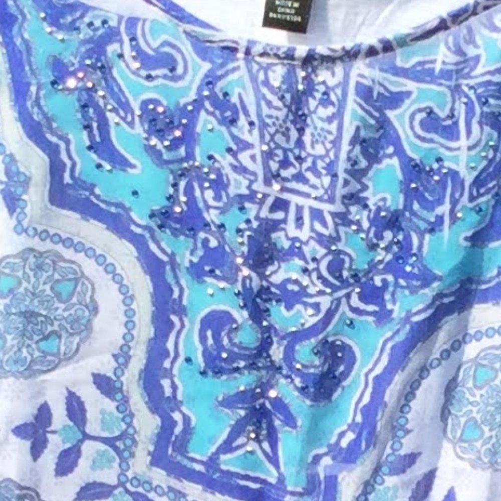 Style & Co Sequin Front Rectangular Floral Wrap - image 3